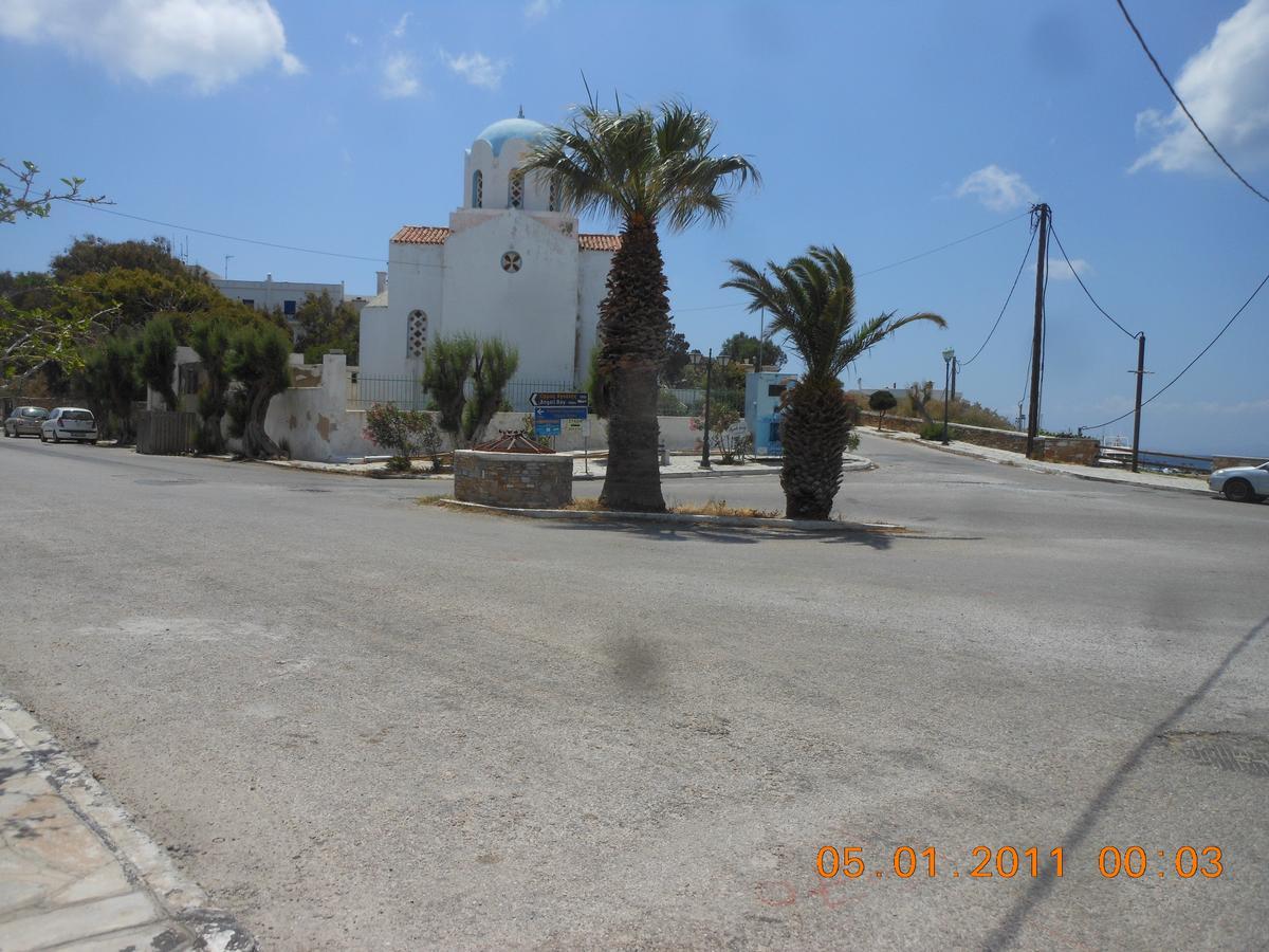 Afrodite Hotel Tínos Kültér fotó
